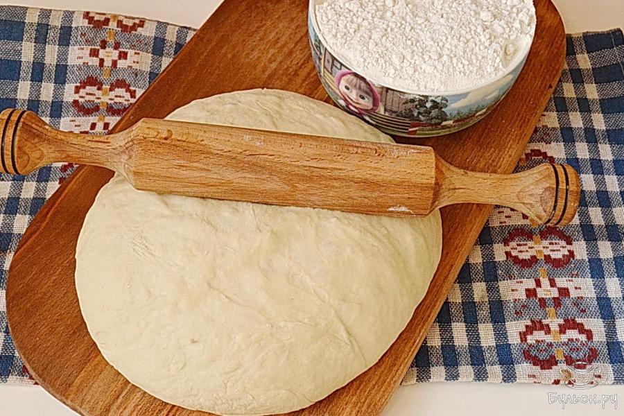 Дрожжевое тесто для чебуреков