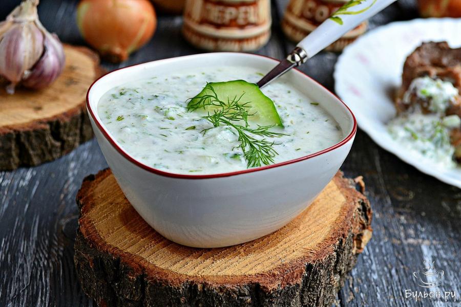 Соус дзадзики к блюдам на углях