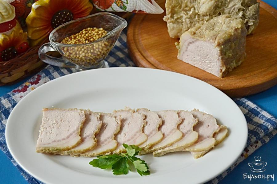 Свинина, запеченная в фольге в соевом соусе