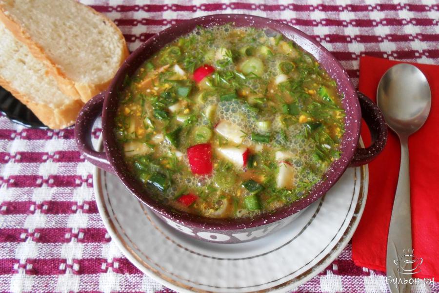 Окрошка на квасе и сметане