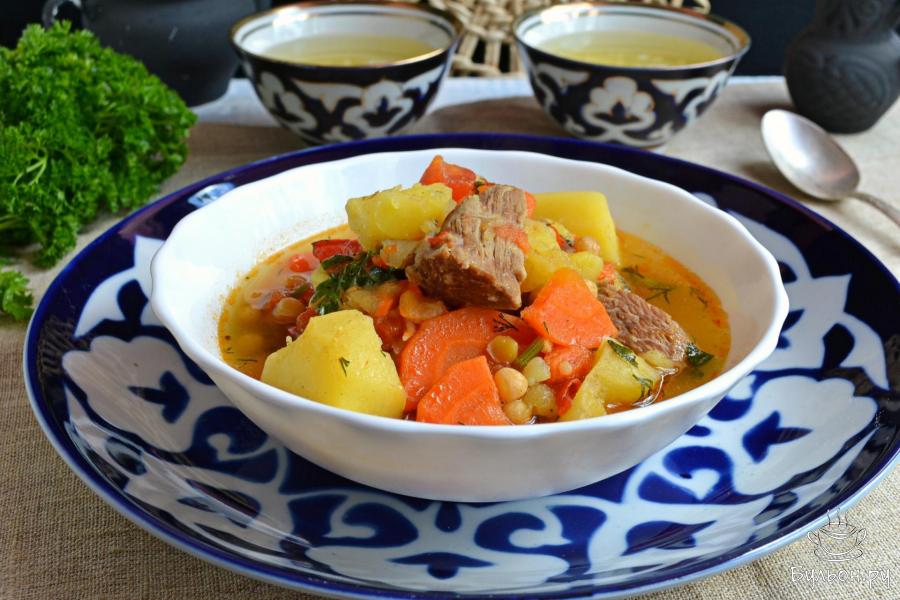Шурпа из говядины по-узбекски