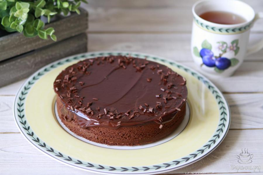 Шоколадный торт на молоке