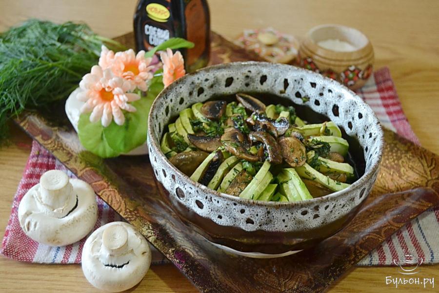 Кабачки с грибами, запеченные в духовке