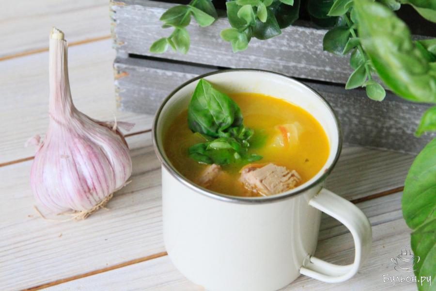 Рыбный суп из консервированного тунца