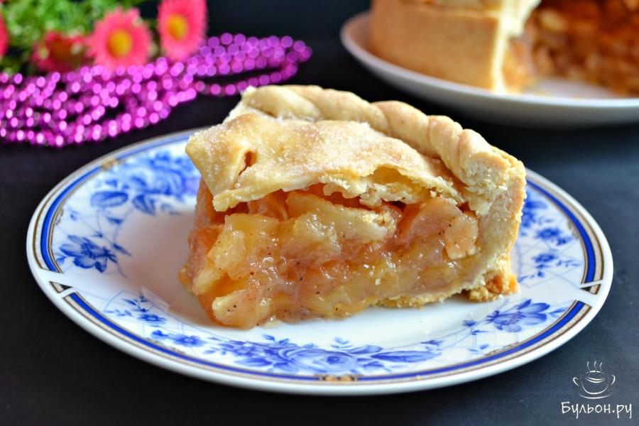 Закрытый яблочный пирог американский
