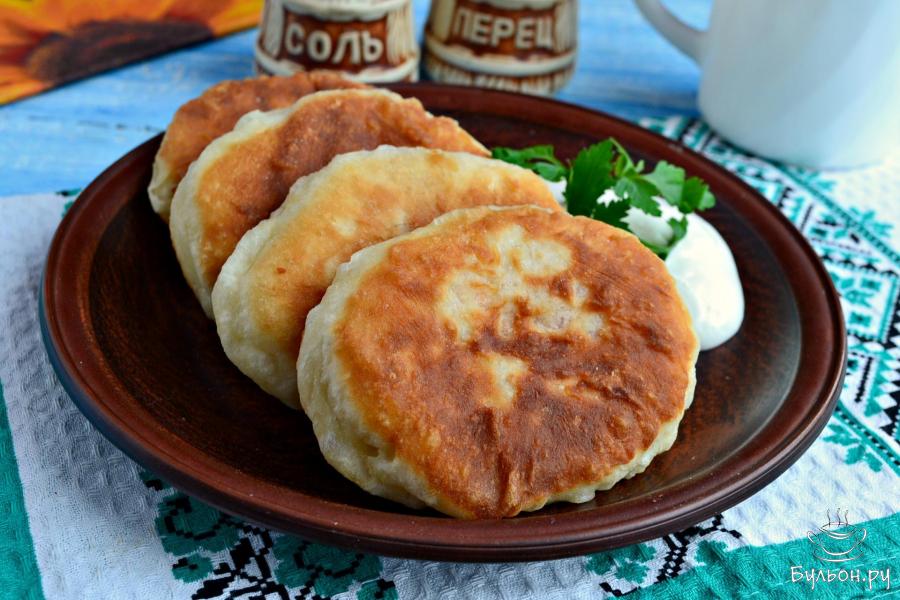 Жареные пирожки с капустой из "ленивого" теста