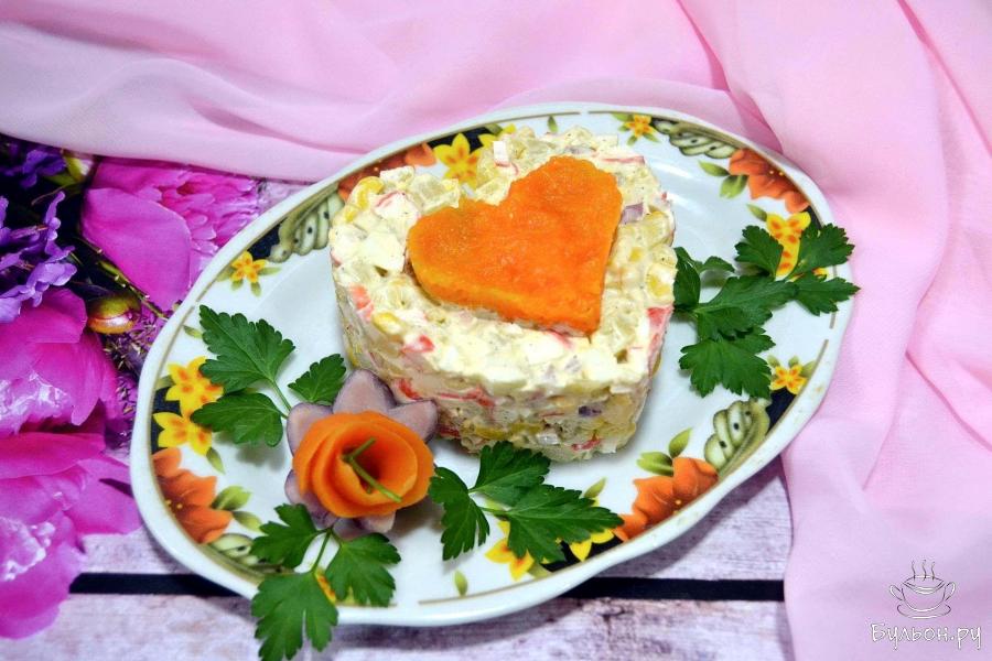 Салат с крабовыми палочками на День Валентина