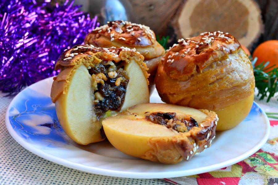 Рождественские запеченные яблоки