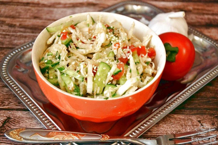 Весенний салат с пекинской капустой
