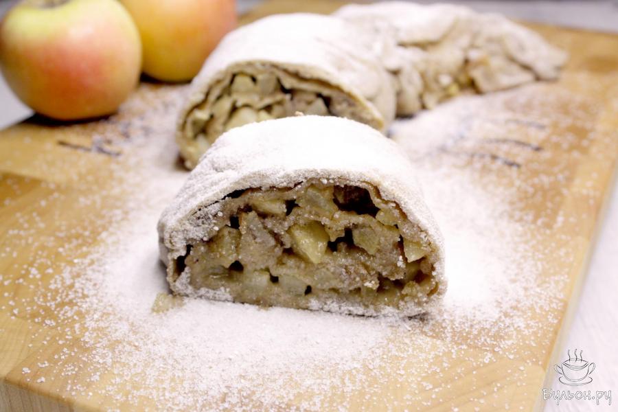 Штрудель с яблоками из цельнозерновой муки без яиц