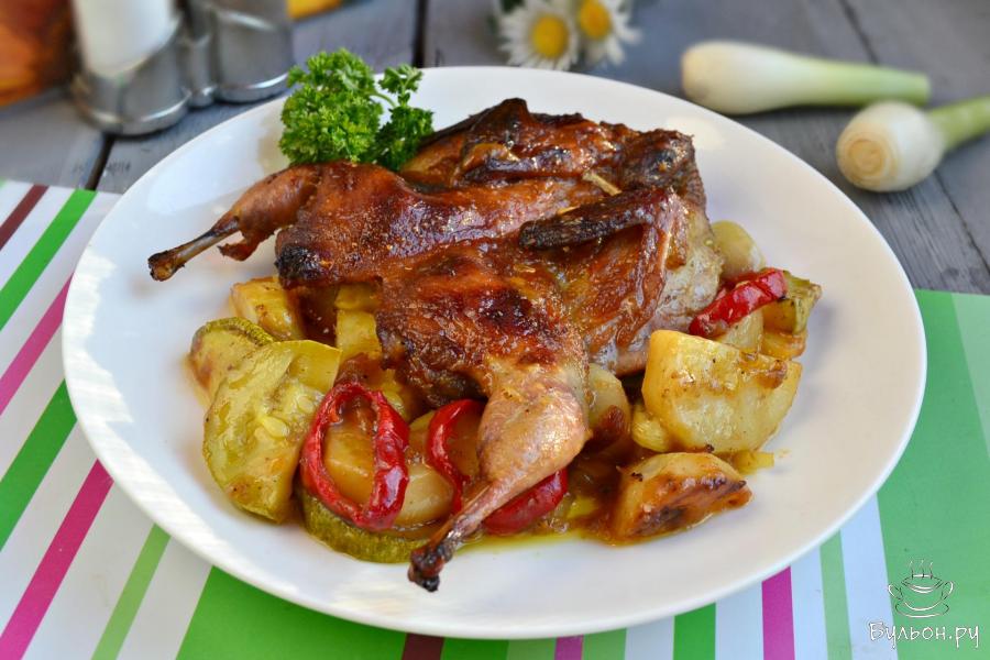 Перепела запеченные в духовке с овощами