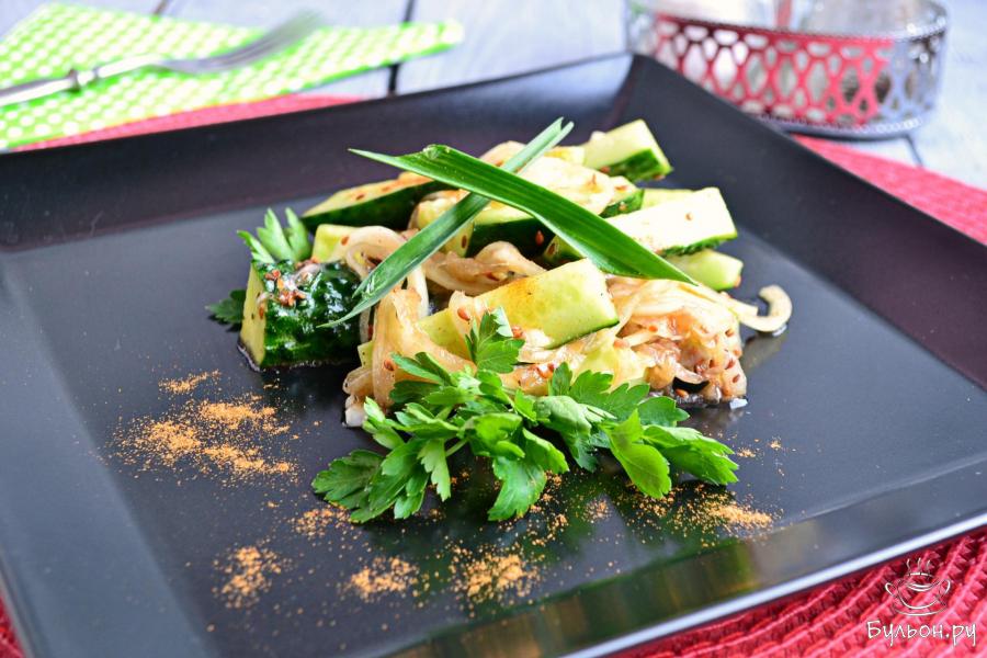 Салат из свежих огурцов по-китайски