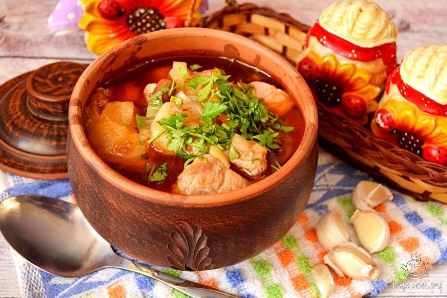 Чанахи по-львовски в горшочках