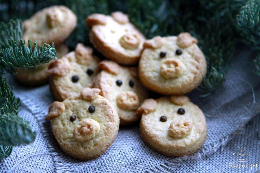 Новогоднее печенье Свинки