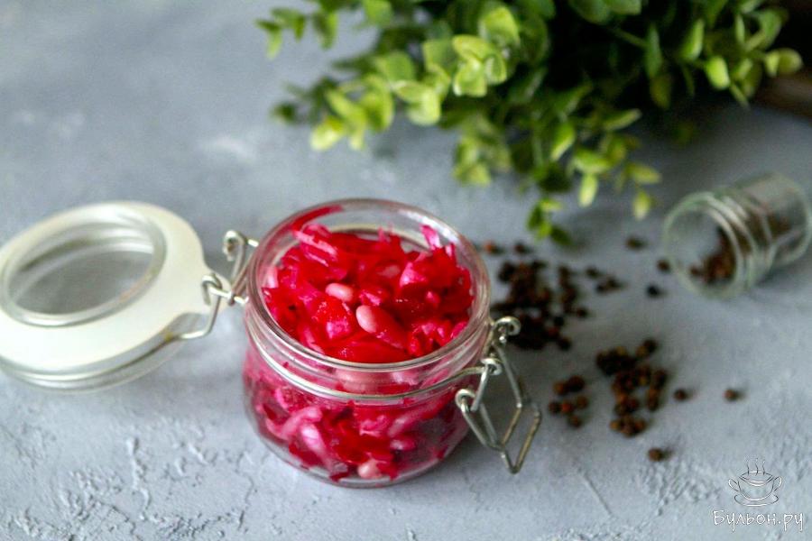 Винегрет с консервированной фасолью и горчицей