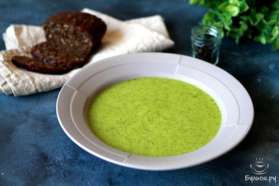 Зеленый суп-пюре из стручковой фасоли