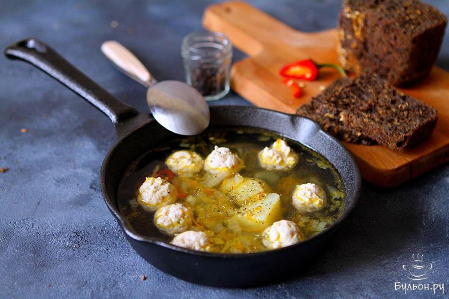 Похмельный суп с фрикадельками из индейки