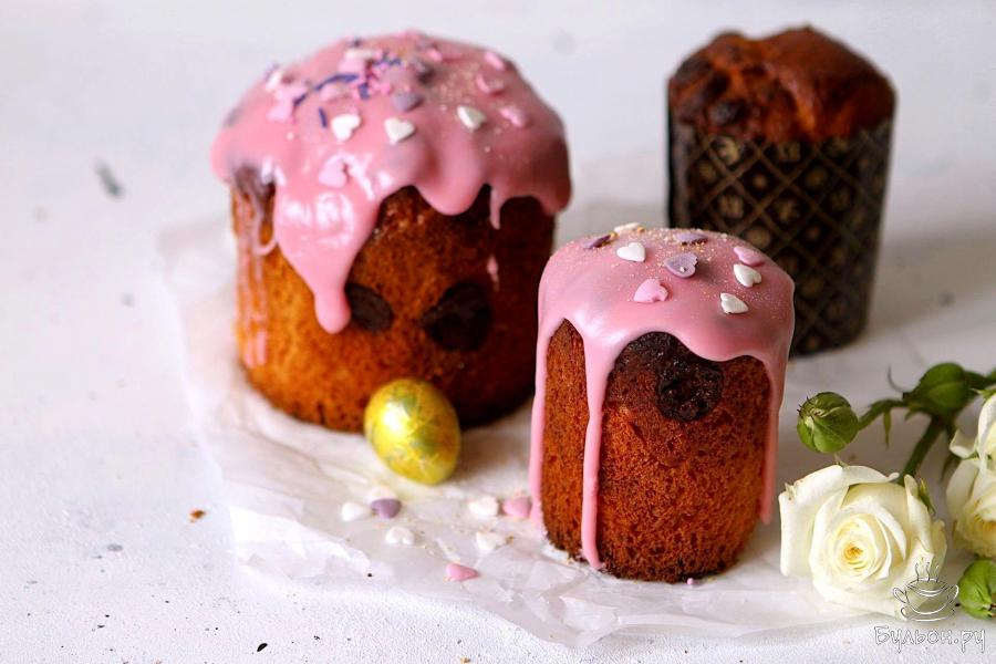 Кулич дрожжевой с шоколадом