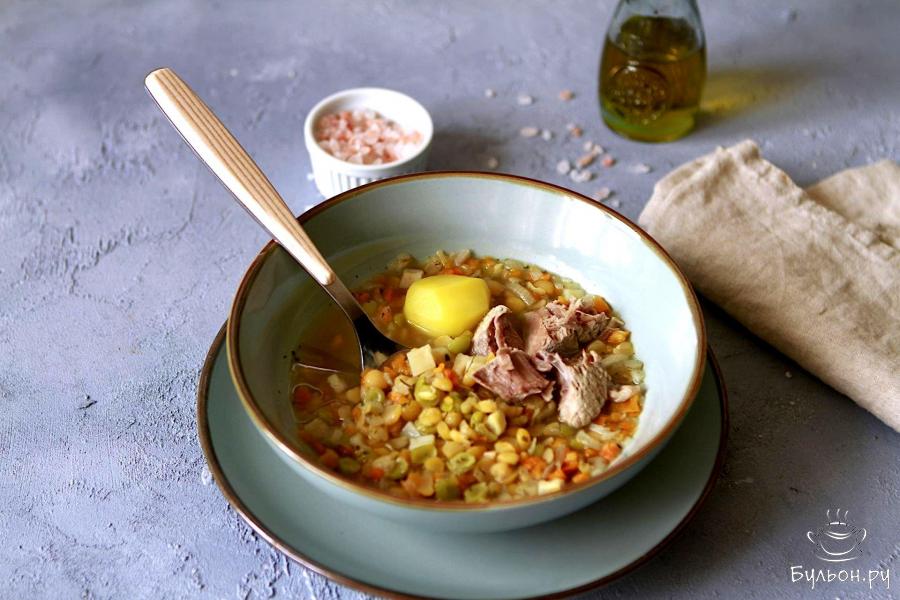 Гороховая похлебка с молодым картофелем