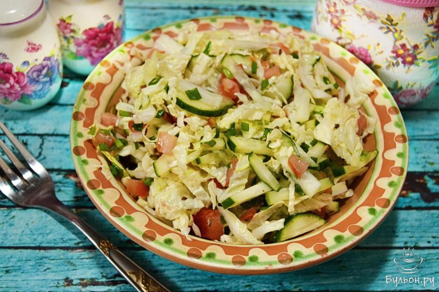 Салат из пекинской капусты с тыквенными семечками