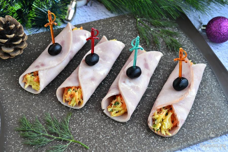 Рулетики из ветчины с сыром