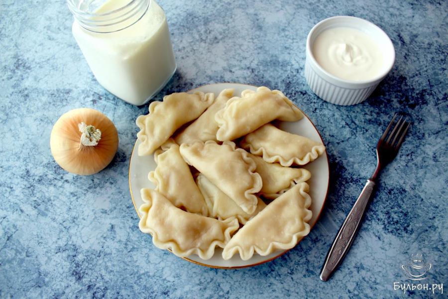 Вареники с картошкой и жареным луком