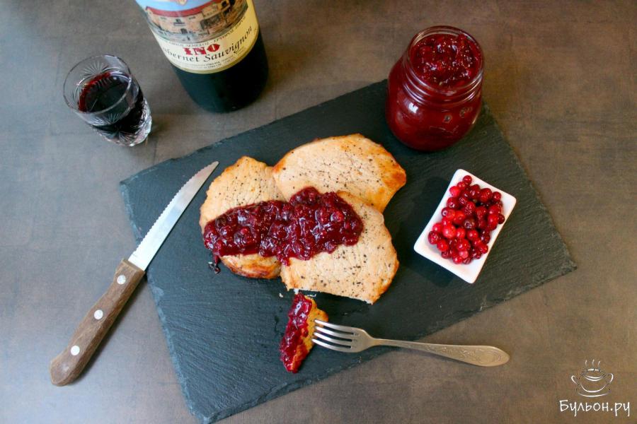 Брусничный соус