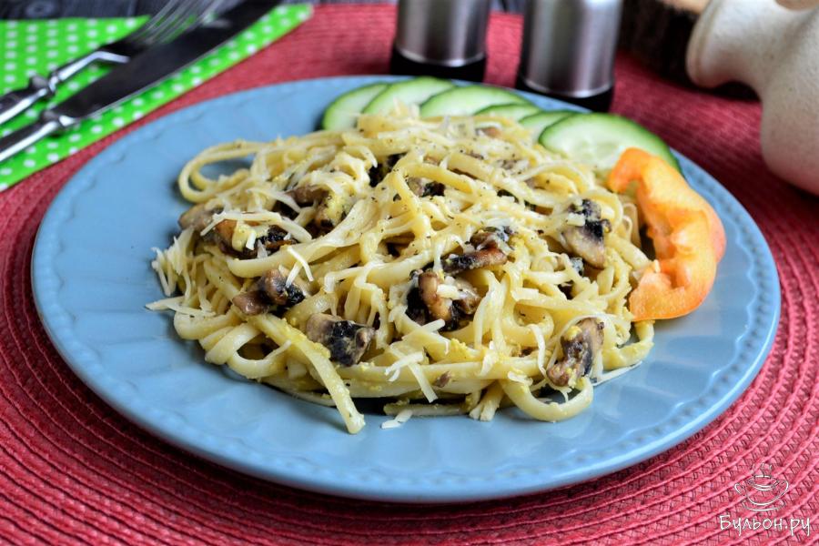 Паста карбонара с грибами