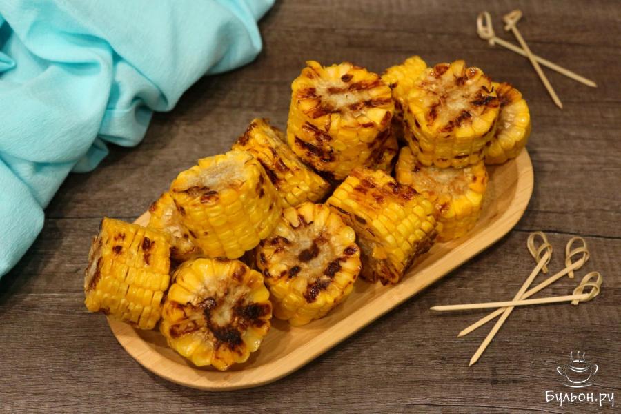 Соленая кукуруза на гриле
