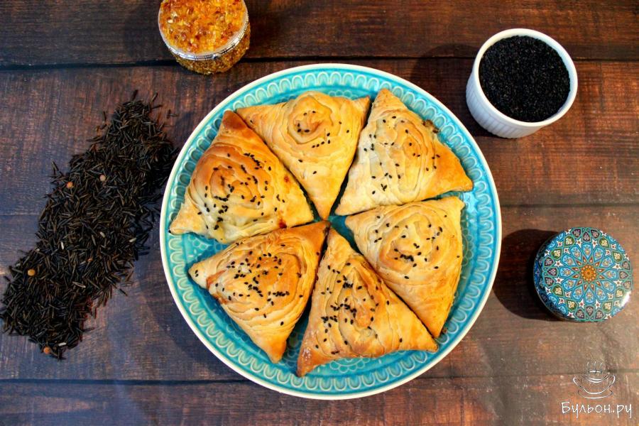 Самса с бараниной