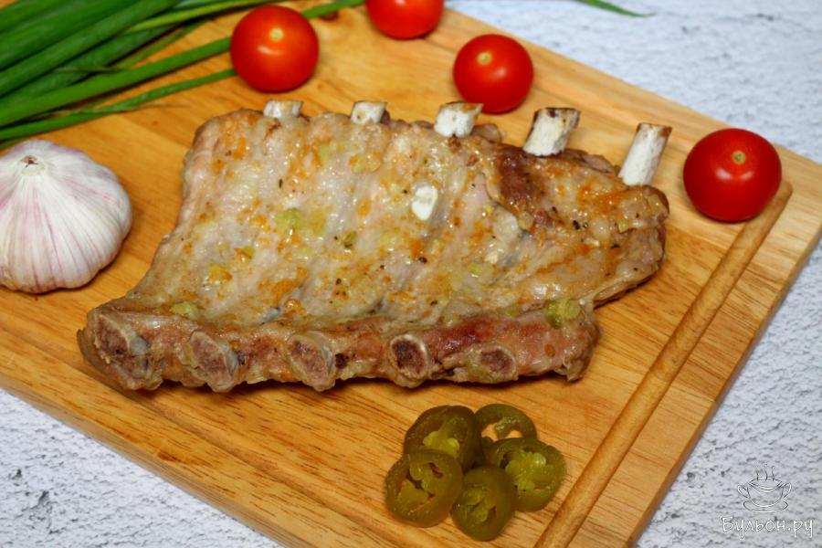 Свиные ребрышки, приготовленные в духовке в рукаве