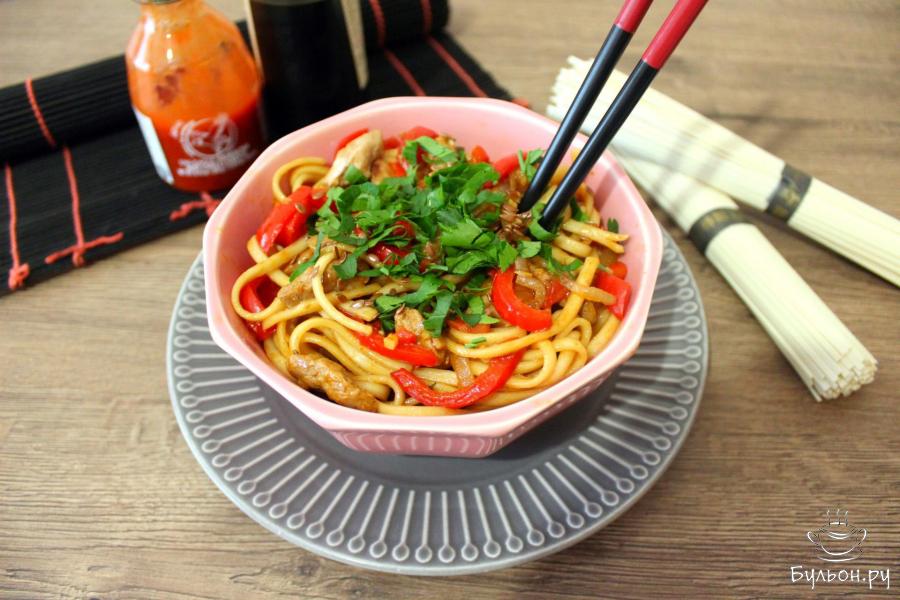 Удон со свининой