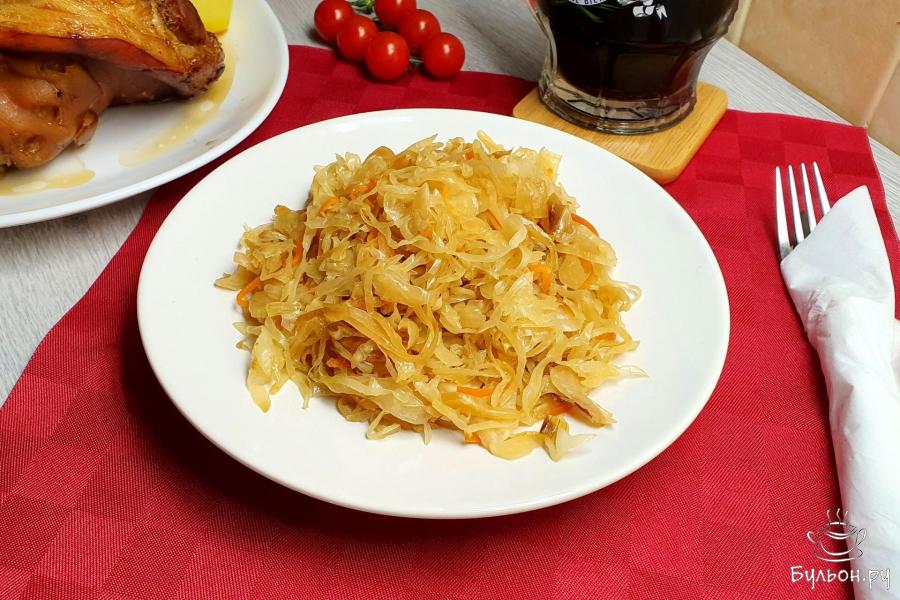Гарнир к рульке - тушеная квашеная капуста