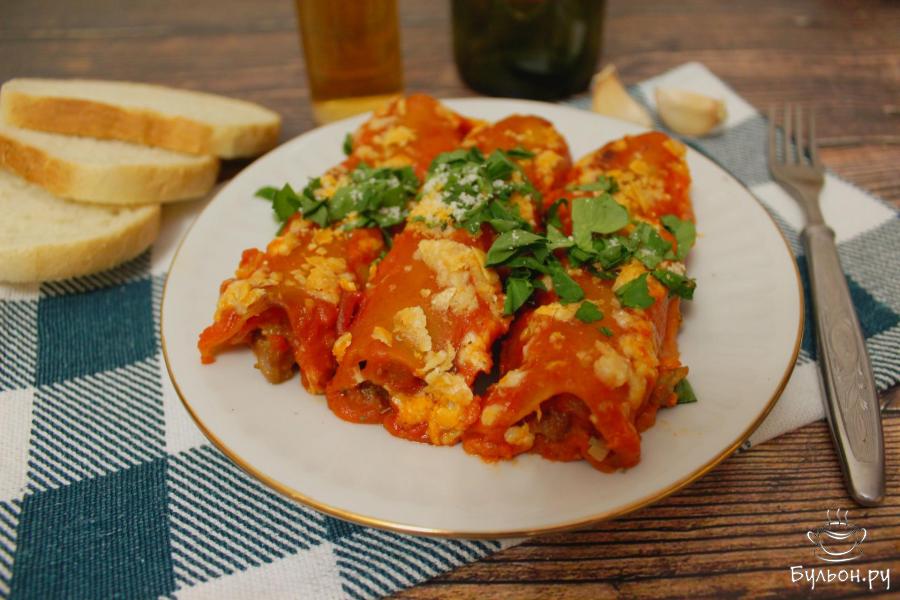 Каннеллони в томатном соусе