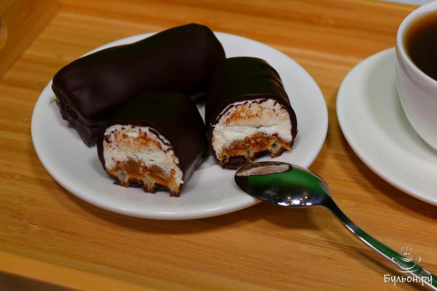 Глазированные сырки с вафлей и сгущенкой