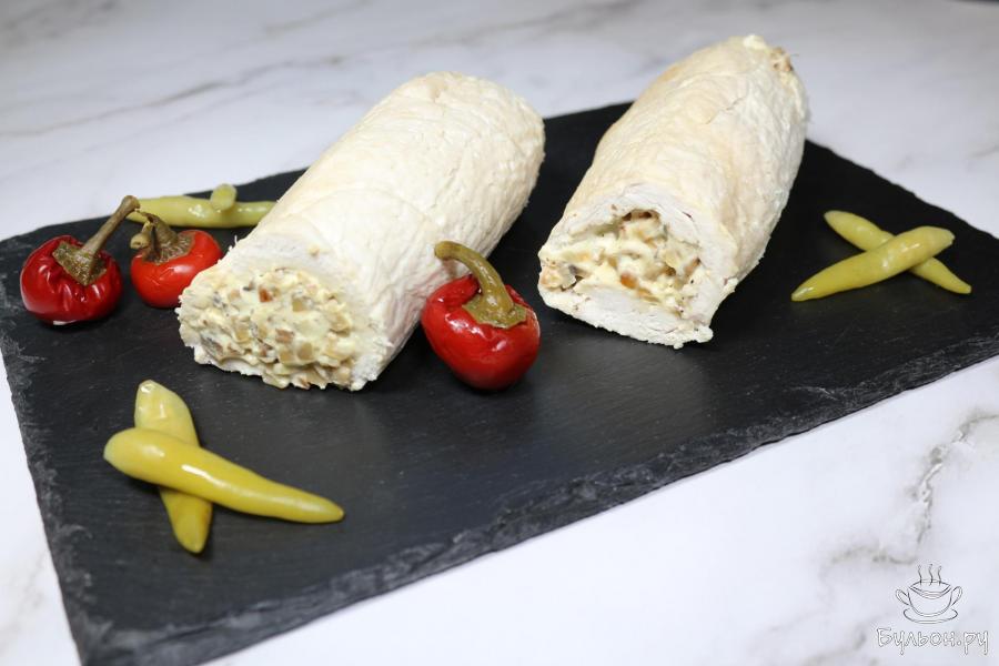 Нежный рулет из индейки