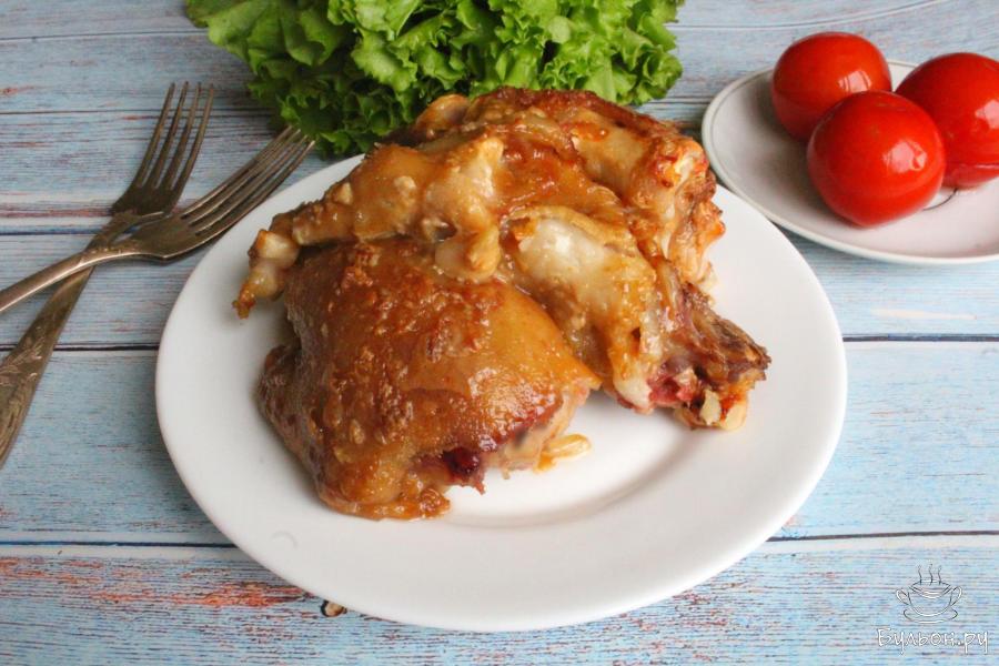 Свиные ножки в духовке по-немецки