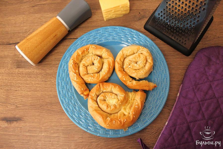 Улитки из теста фило с сыром