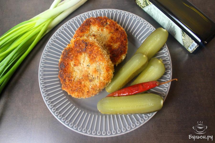 Короккэ с фаршем и древесными грибами