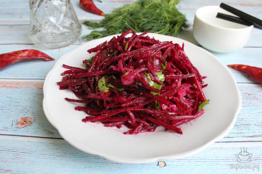Острый корейский салат из свеклы