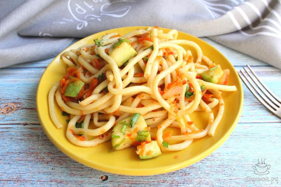 Макароны с кабачками на сковороде