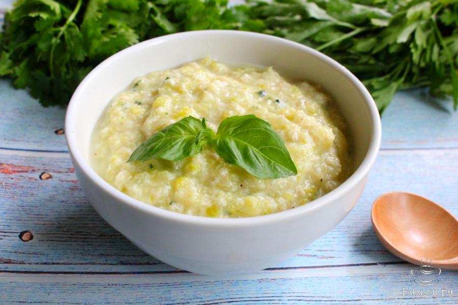 Итальянский суп-пюре из кабачков и куриной грудки