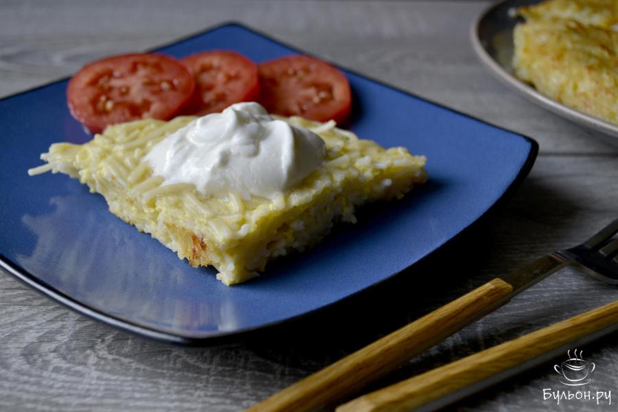 Запеканка из вермишели с яично-сметанной заливкой