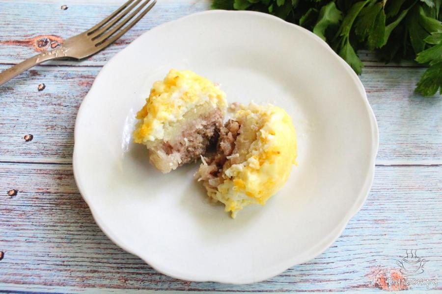 Стожки с мясным фаршем под картофельной шубкой