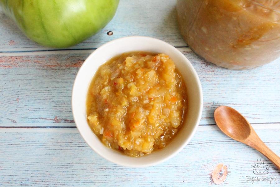 Соус из зеленых помидоров, болгарских перцев и чеснока