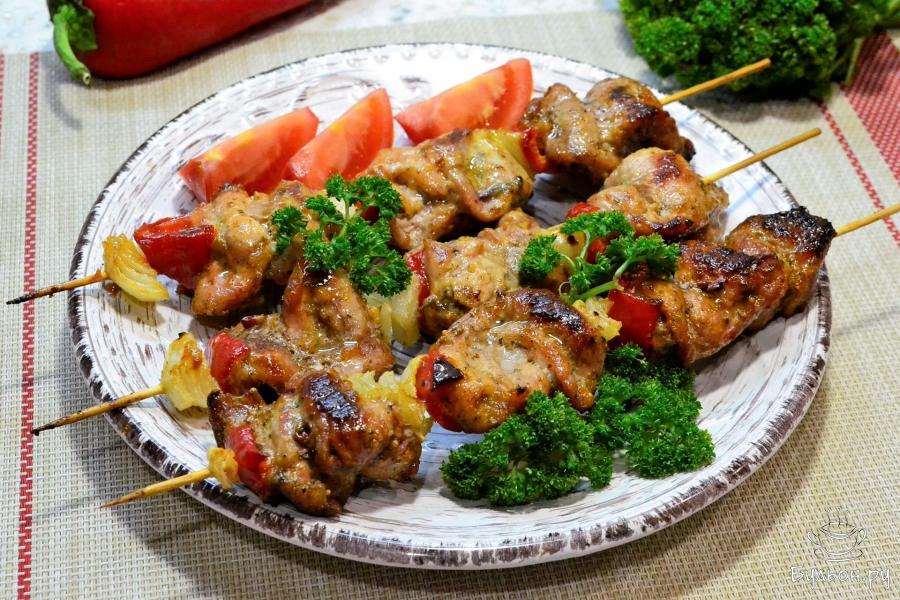 Свинина на шпажках в духовке