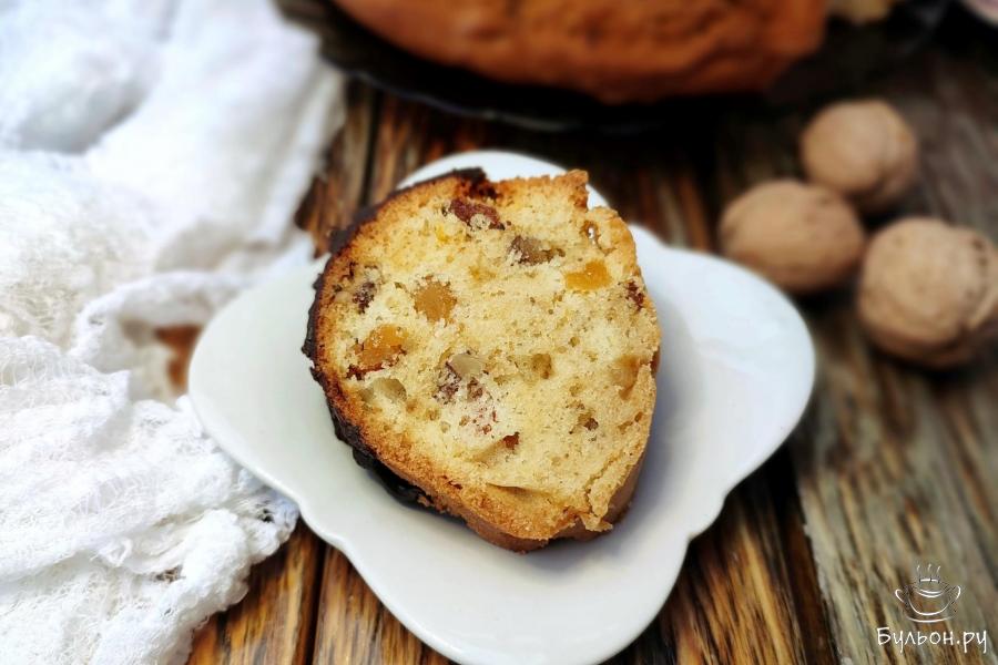 Кекс с лимоном, сухофруктами и орехами