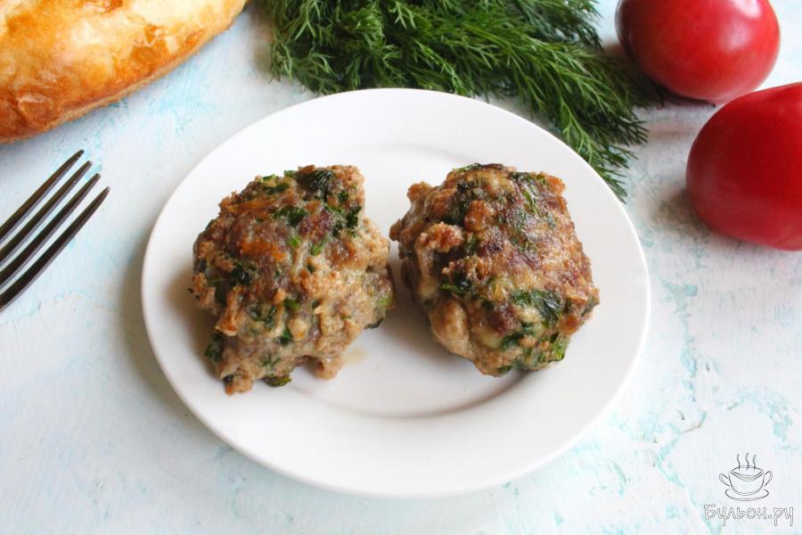 Мясные котлеты с сыром и зеленью