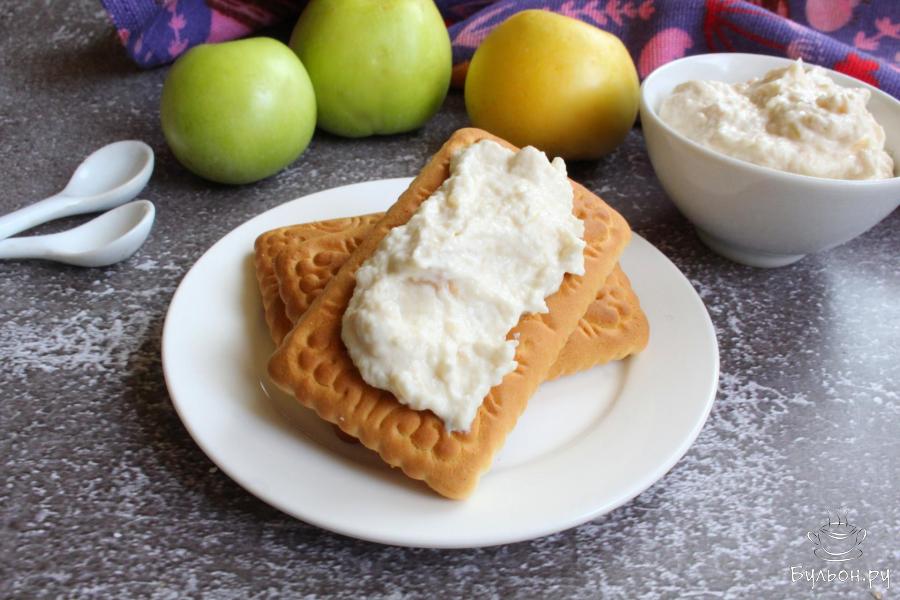 Яблочный крем со сливочным сыром