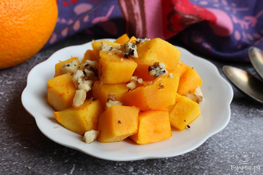 Тыква с апельсиновым соком и орехами в духовке